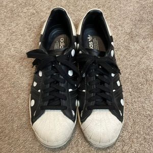Adidas Superstars